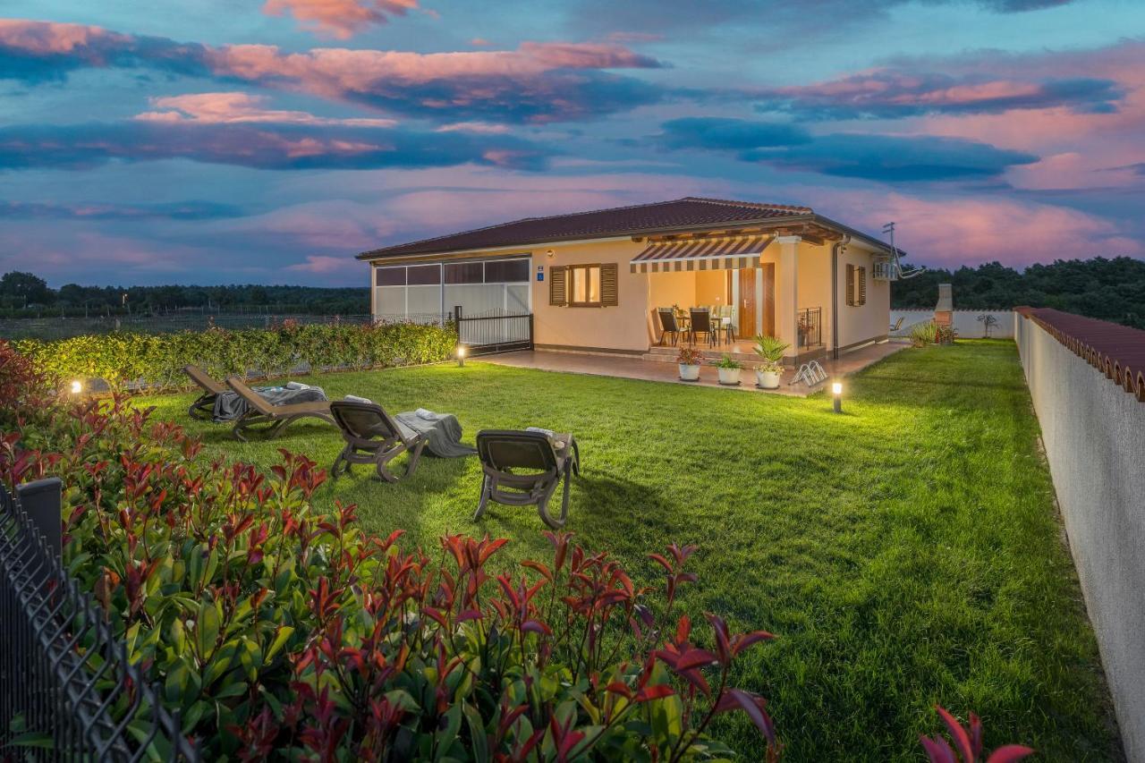 Villa Gracia Святой Ловреч Пазенатички Экстерьер фото